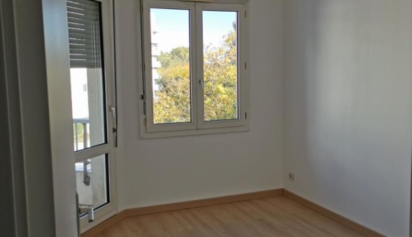 Logement tudiant T2 à Issy les Moulineaux (92130)