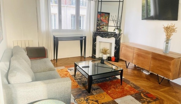 Logement tudiant Location T2 Vide Issy les Moulineaux (92130)