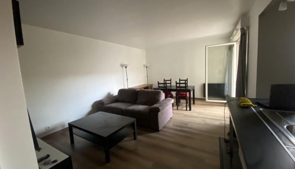 Logement �tudiant Location T2 Vide Issy les Moulineaux (92130)