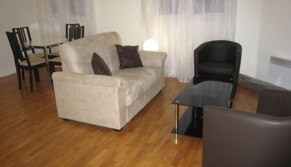 Logement �tudiant Location T2 Vide Issy les Moulineaux (92130)