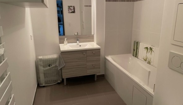 Logement �tudiant T2 &agrave; Issy les Moulineaux (92130)