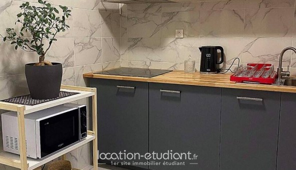 Logement �tudiant T2 &agrave; Ivry sur Seine (94200)