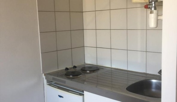 Logement tudiant Location T2 Vide Janville sur Juine (91510)