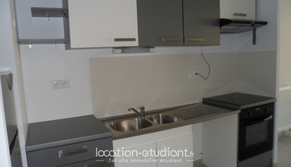 Logement �tudiant Location T2 Vide Jou� l�s Tours (37300)