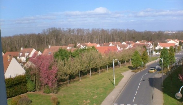 Logement tudiant T2 à Jouy le Moutier (95280)