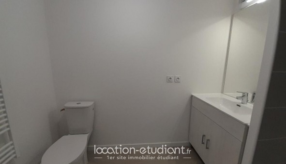 Logement tudiant T2 à L'Isle d'Abeau (38080)