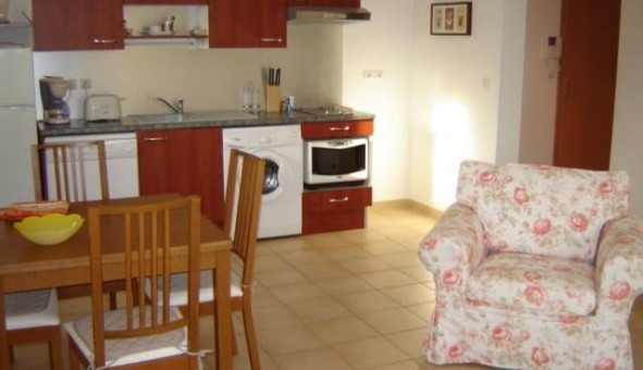 Logement étudiant Location T2 Vide L'Isle sur la Sorgue (84800)