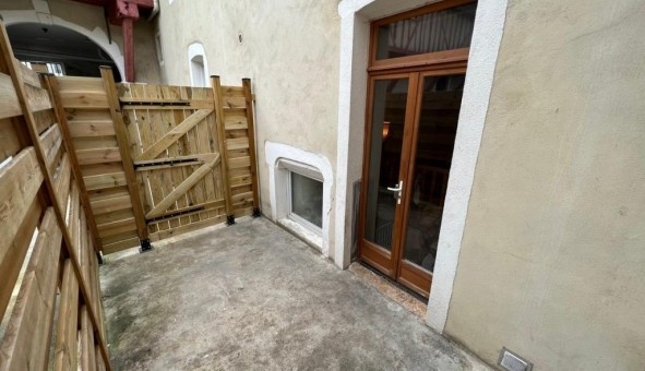Logement tudiant T2 à La Charme (71100)