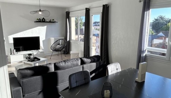 Logement tudiant T2 à La Charme (71100)