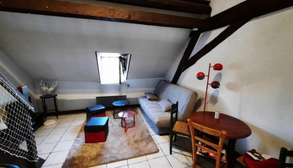 Logement �tudiant T2 &agrave; La Charm�e (71100)