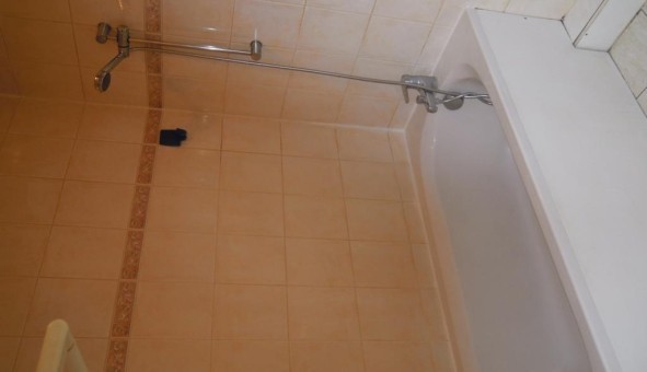 Logement �tudiant T2 &agrave; La Charm�e (71100)