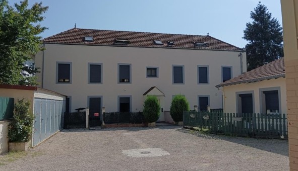 Logement �tudiant T2 &agrave; La Charm�e (71100)