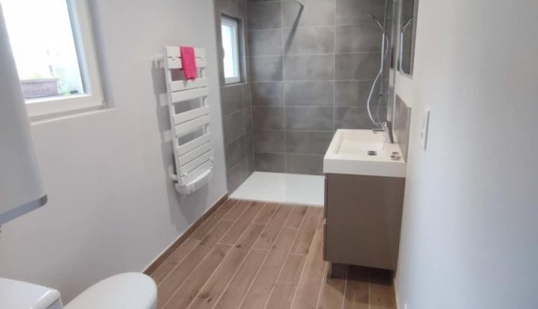 Logement �tudiant T2 &agrave; La Charm�e (71100)