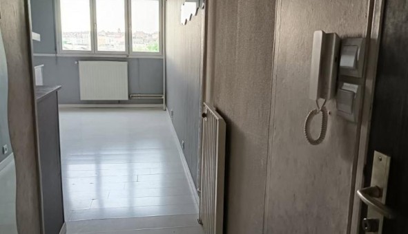 Logement �tudiant T2 &agrave; La Charm�e (71100)