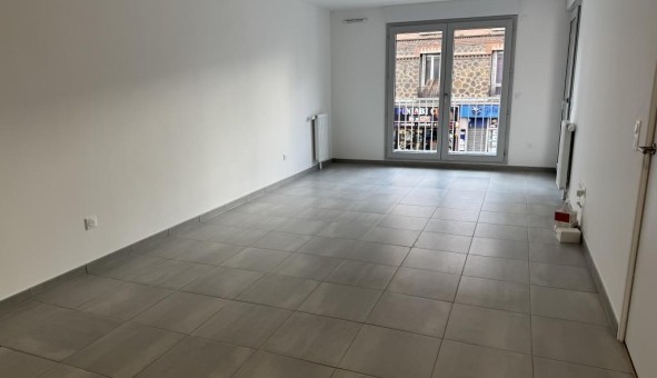 Logement tudiant T2 à La Courneuve (93120)