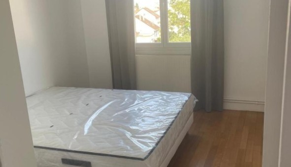 Logement tudiant T2 à La Courneuve (93120)