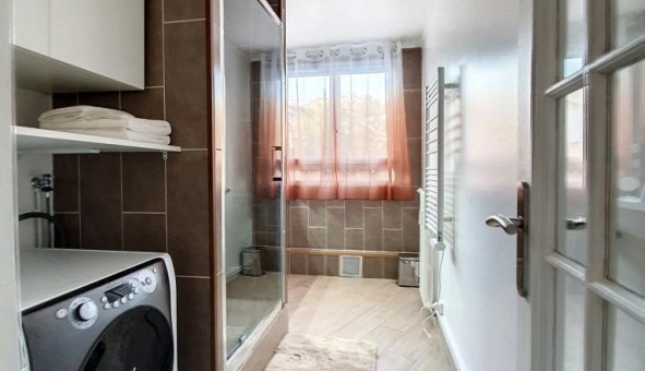 Logement tudiant T2 à La Garenne Colombes (92250)