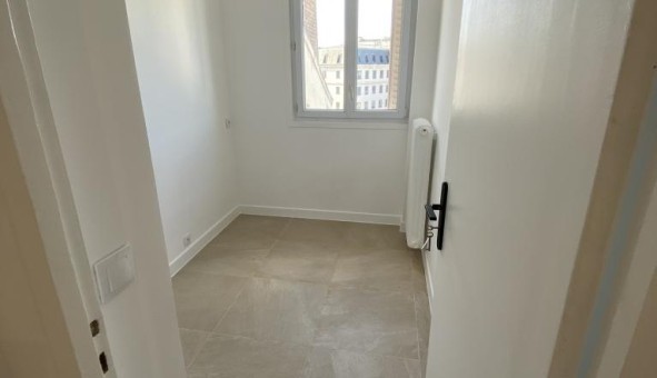 Logement tudiant T2 à La Garenne Colombes (92250)