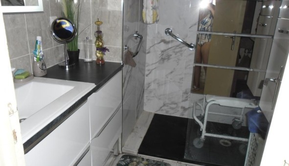 Logement tudiant T2 à La Loubire (12740)