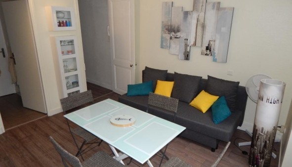 Logement tudiant Location T2 Vide La Rochelle (17000)