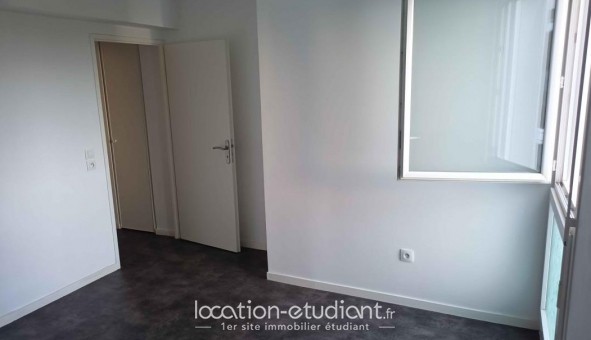 Logement tudiant T2 à La Verrire (78320)