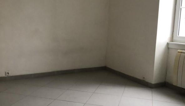 Logement tudiant T2 à Laval (53000)