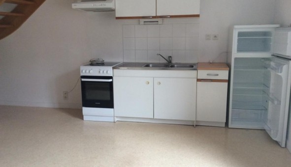 Logement étudiant Location T2 Vide Laval (53000)
