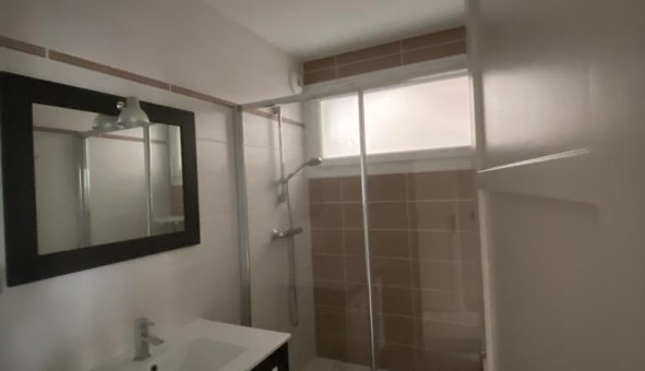 Logement tudiant T2 à Laval (53000)