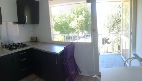 Logement tudiant Location T2 Vide Laval (53000)