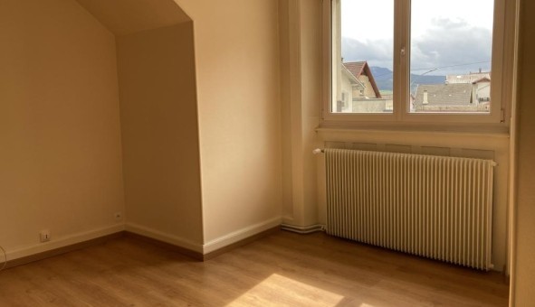 Logement �tudiant T2 &agrave; Le B�lieu (25500)