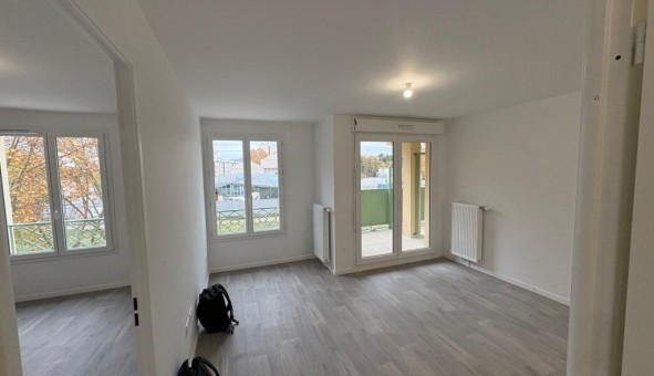 Logement �tudiant Location T2 Vide Le Blanc Mesnil (93150)