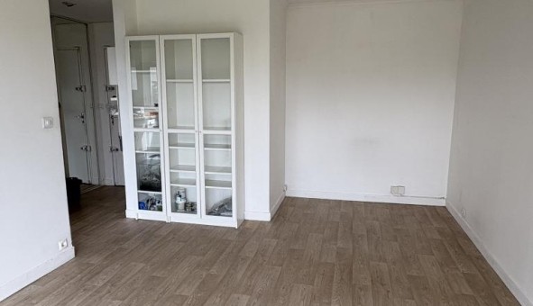 Logement tudiant T2 à Le Bourget (93350)