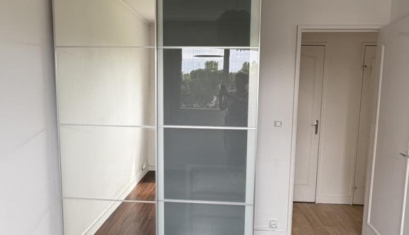 Logement tudiant T2 à Le Bourget (93350)