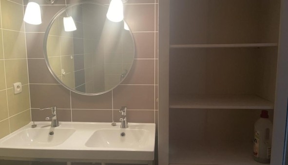 Logement �tudiant T2 &agrave; Le Breuil Bernard (79320)