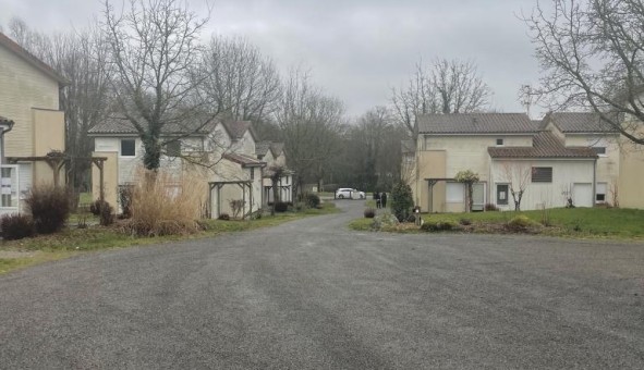 Logement �tudiant T2 &agrave; Le Breuil Bernard (79320)