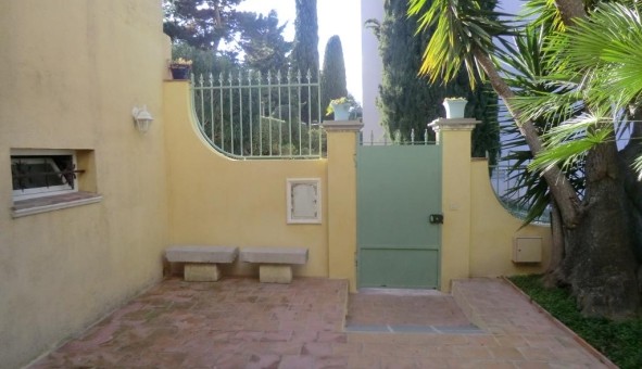 Logement tudiant T2 à Le Cannet (06110)