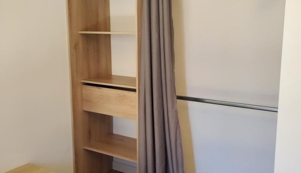 Logement étudiant T2 à Le Monastère (12000)