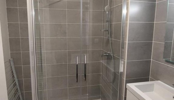 Logement tudiant T2 à Le Monastre (12000)
