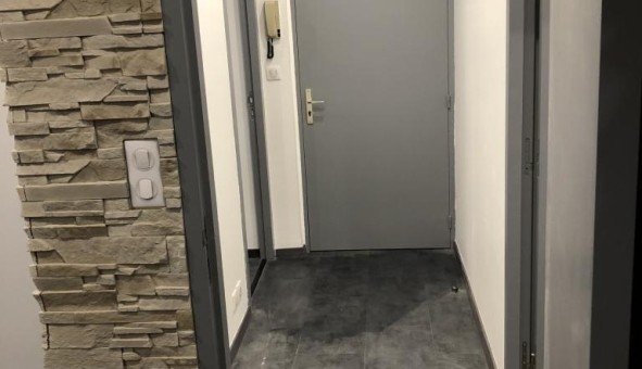 Logement tudiant T2 à Le Monastre (12000)