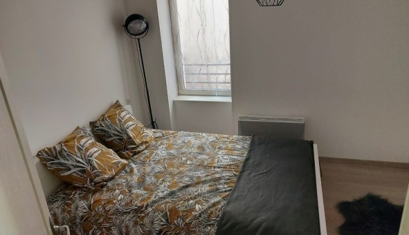 Logement �tudiant T2 &agrave; Le Monast�re (12000)