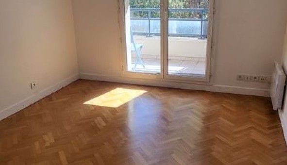 Logement �tudiant T2 &agrave; Le Plessis Robinson (92350)