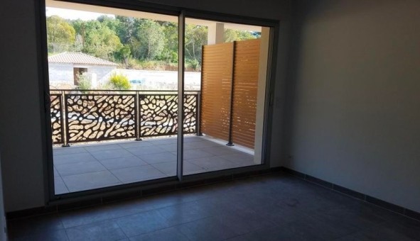 Logement �tudiant T2 &agrave; Le Pradet (83220)