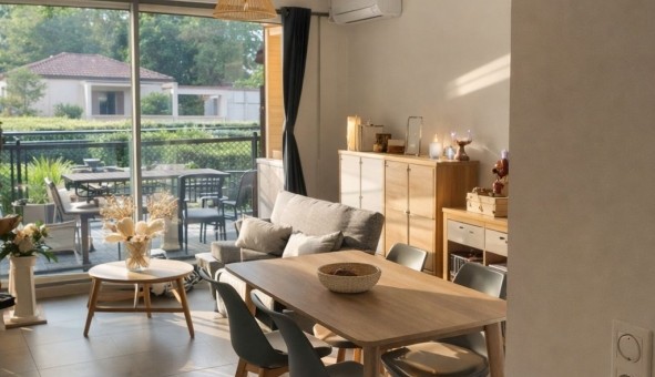 Logement �tudiant T2 &agrave; Le Pradet (83220)