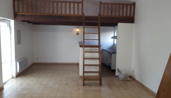 Logement �tudiant T2 &agrave; Le Rove (13740)