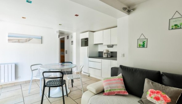 Logement tudiant T2 à Les Adrets de l'Estrel (83600)