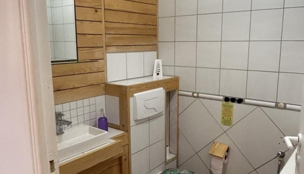 Logement tudiant T2 à Les Adrets de l'Estrel (83600)