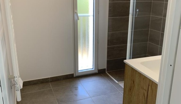 Logement tudiant T2 à Les Adrets de l'Estrel (83600)