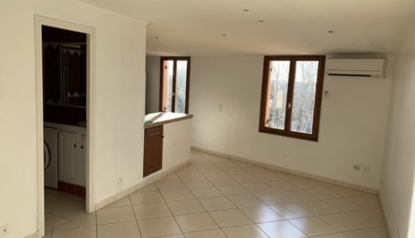 Logement tudiant T2 à Les Adrets de l'Estrel (83600)