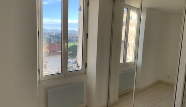 Logement tudiant T2 à Les Adrets de l'Estrel (83600)