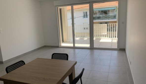 Logement �tudiant T2 &agrave; Les Adrets de l'Est�rel (83600)